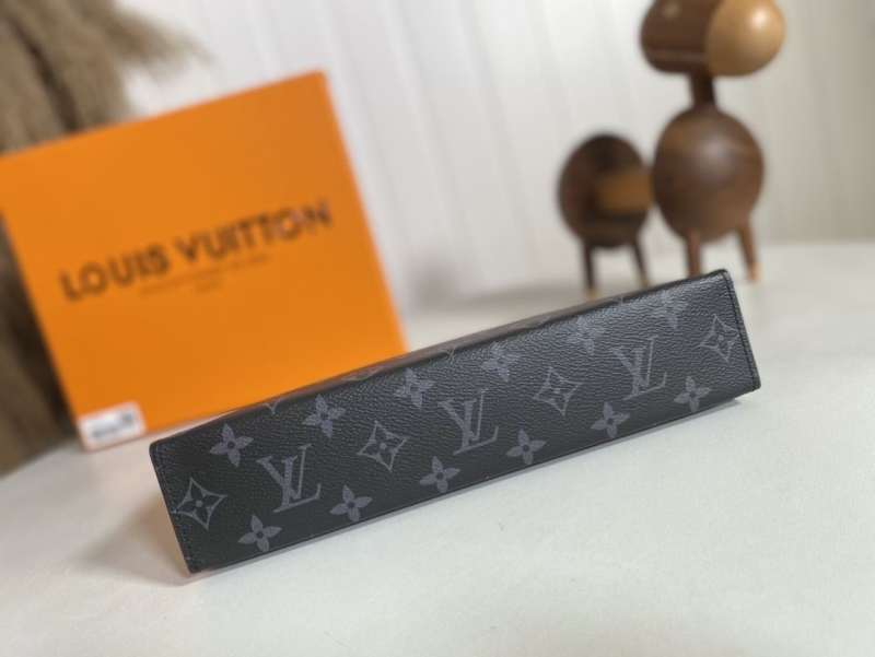 LV Clutch Bags